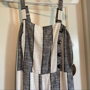 NWT Urban Romantics Linen Blend Jumpsuit, Size L
